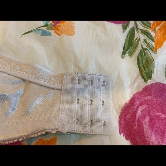 🌷Lacy assorted embroidery floral print Bra 42B - Picture 11 of 12